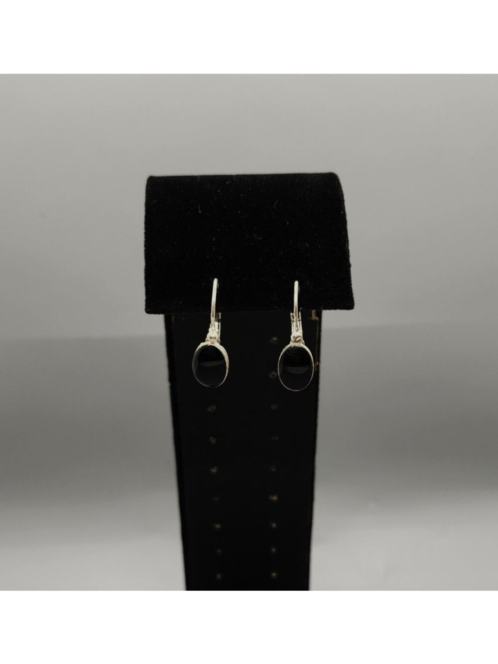 Black Onyx Cabochon Dangle Drop Earrings Silver Tone Leverback 1" Length